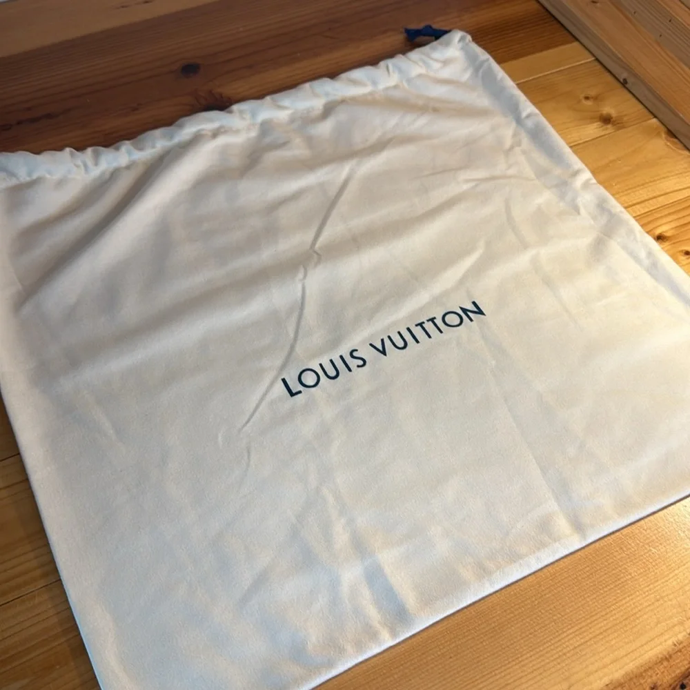 Louis Vuitton 100% Authentic Drawstring Dust Bag – 19 1/2” x 17 1/2”
